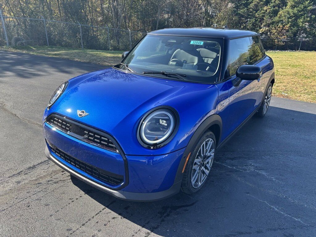2025 MINI Hardtop