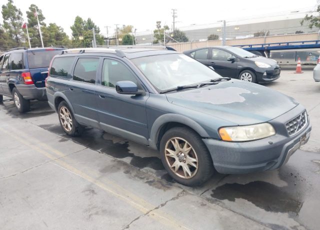 Volvo XC70