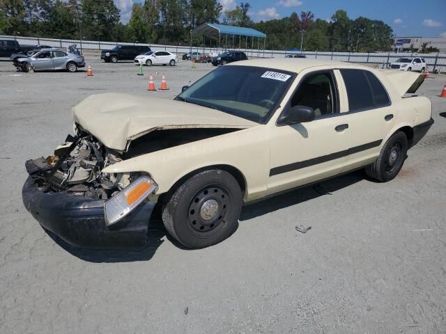 Ford Crown Victoria