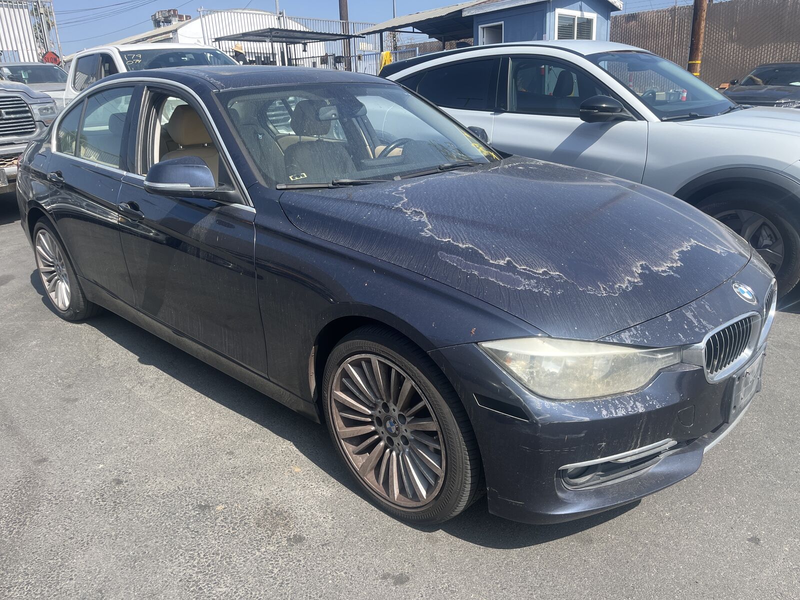 BMW 328i