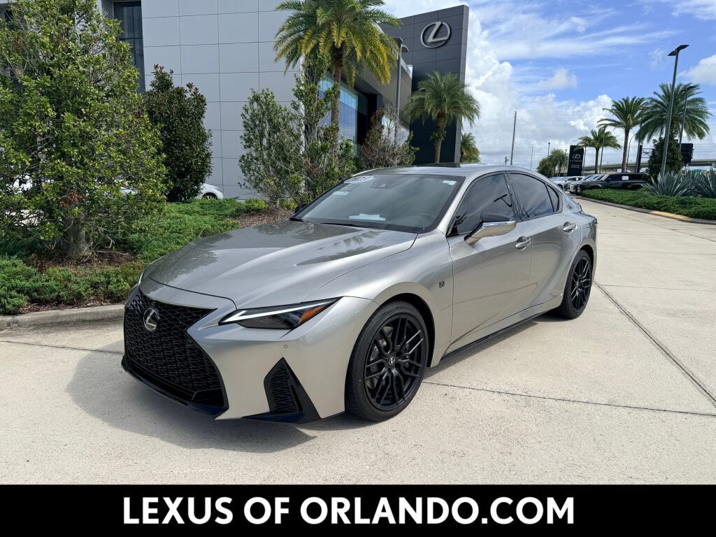 LEXUS