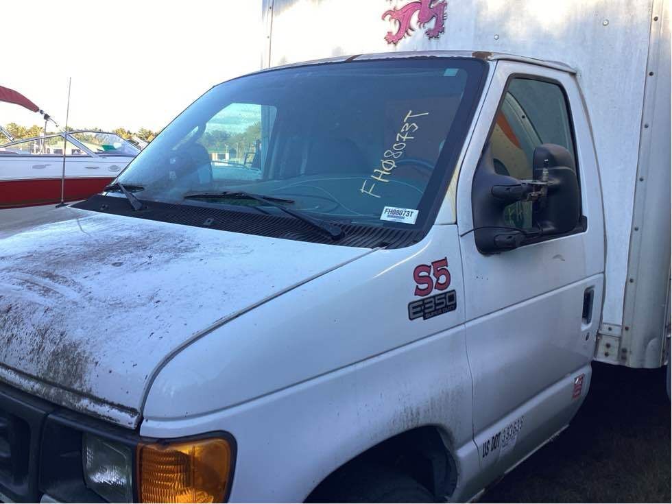Ford E-350