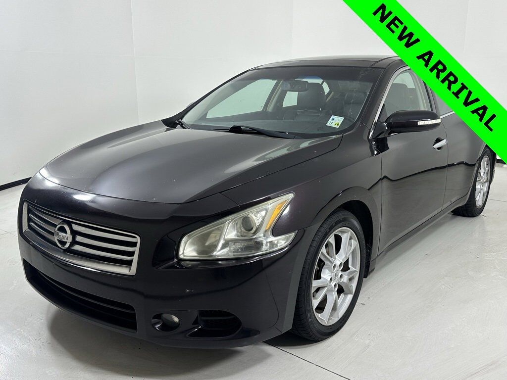 Nissan Maxima