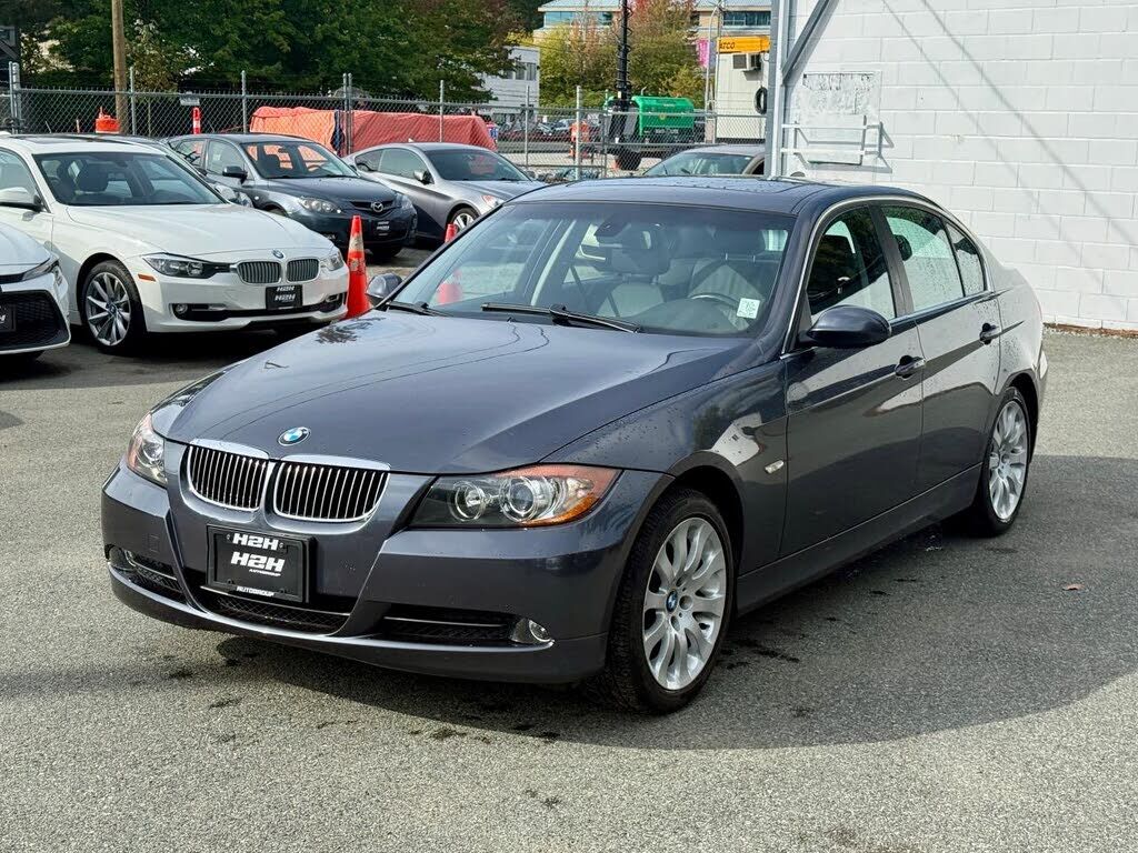 BMW 330i