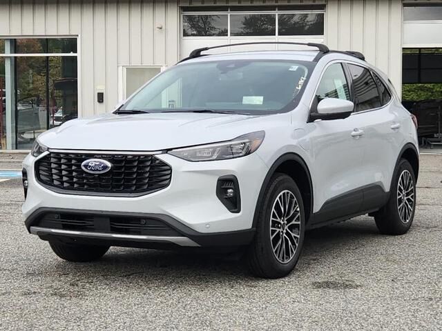 2026 FORD Escape