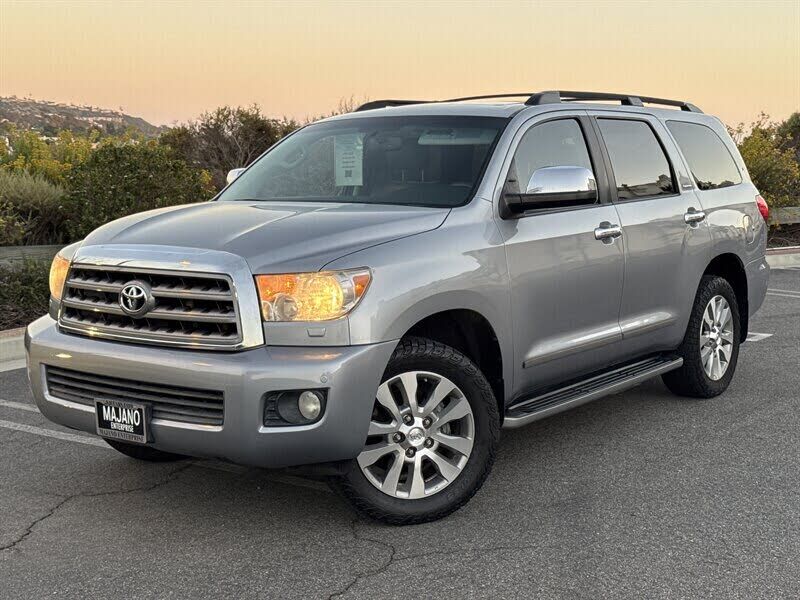 Toyota Sequoia