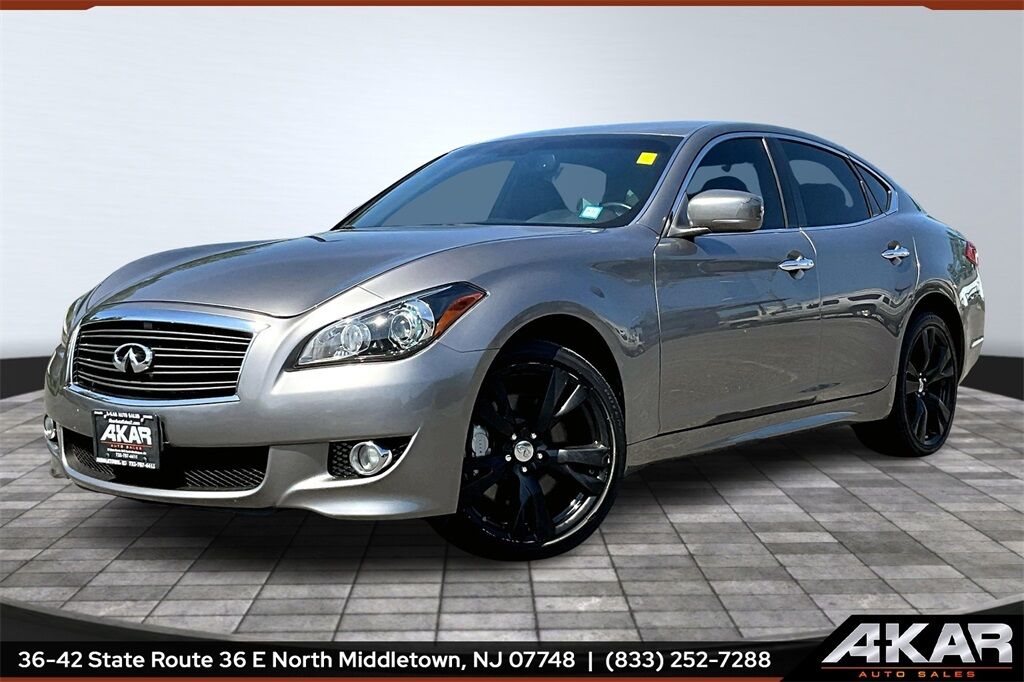 Infiniti M37