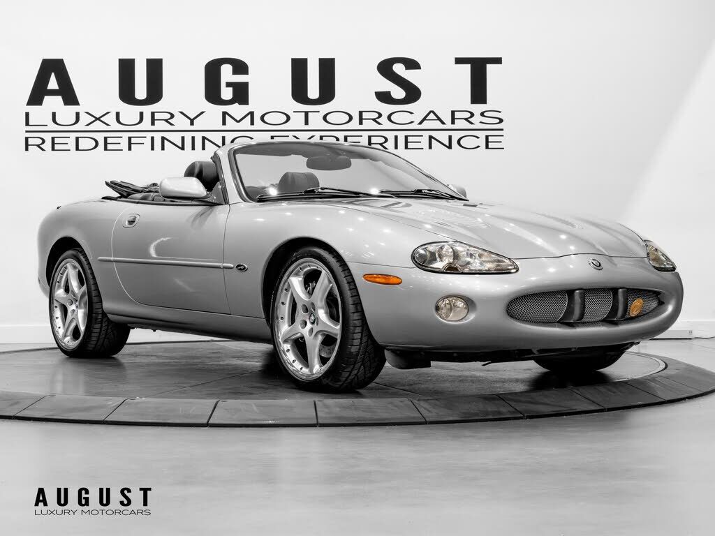 Jaguar XK