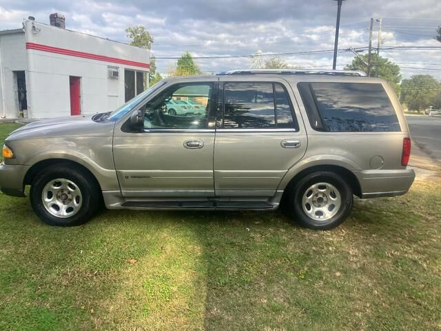 Lincoln Navigator