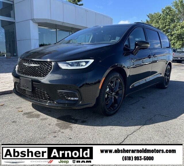 2026 CHRYSLER Pacifica