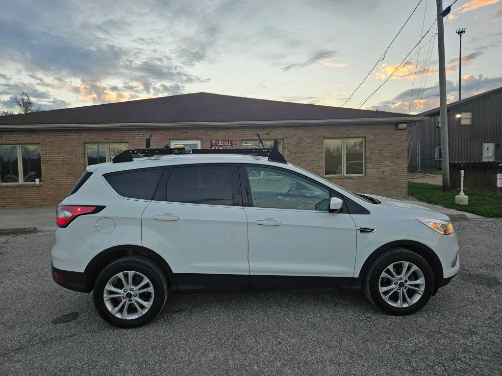 2018 FORD Escape
