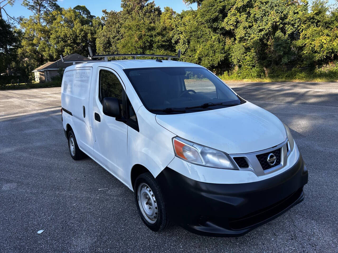 Nissan NV200