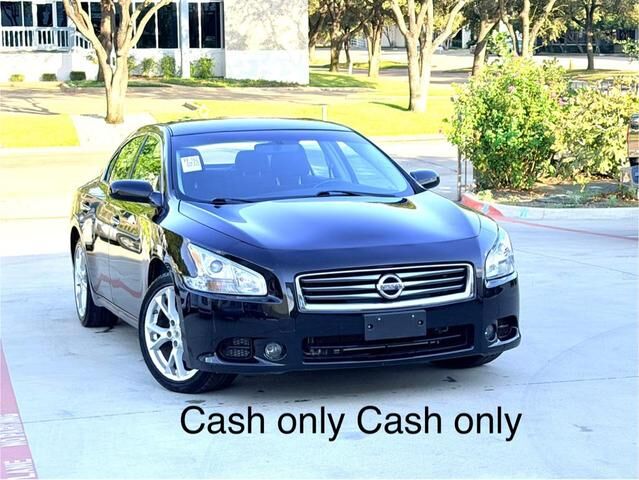 Nissan Maxima