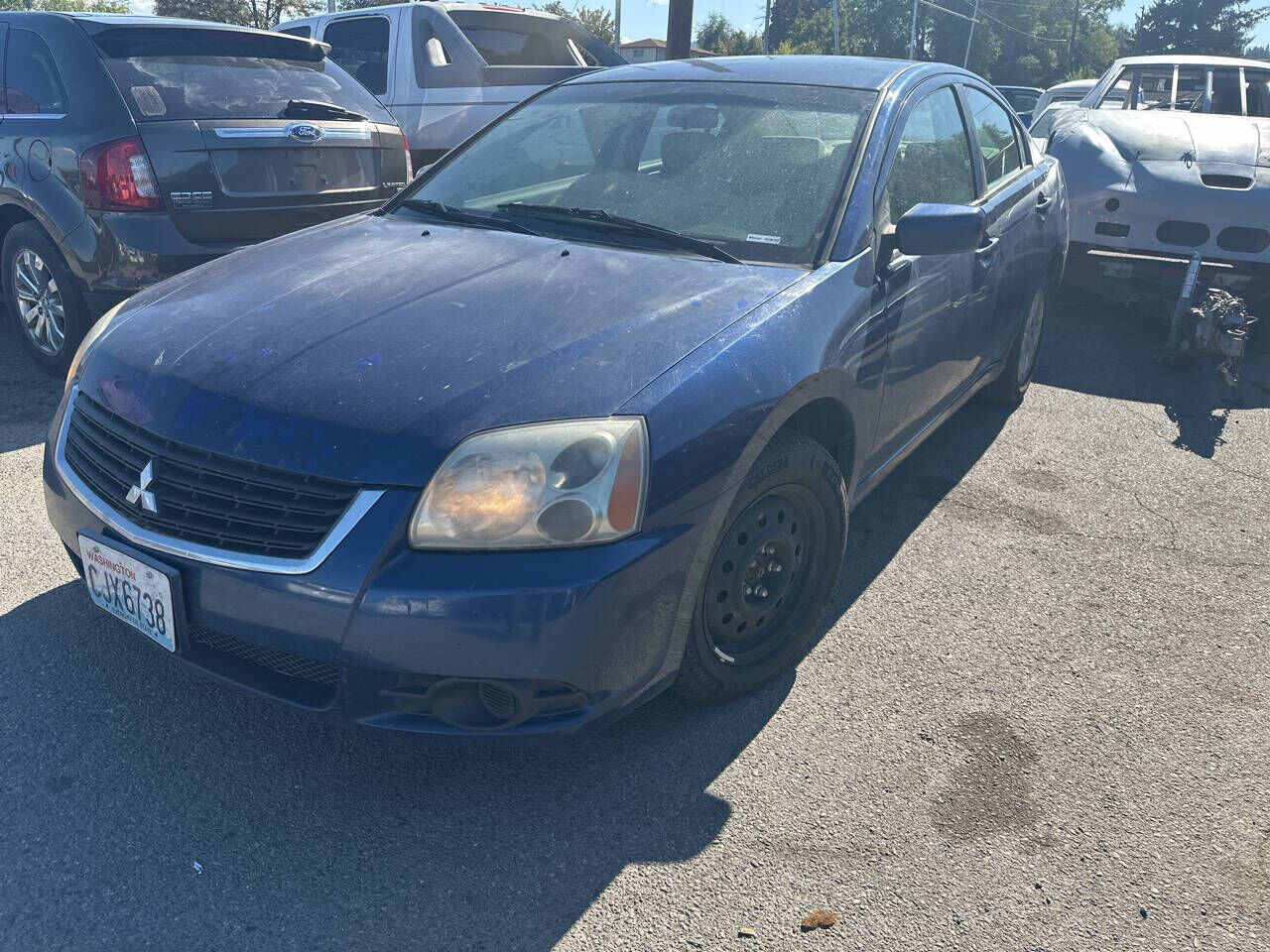 Mitsubishi Galant