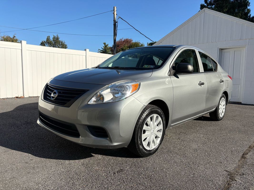 Nissan Versa
