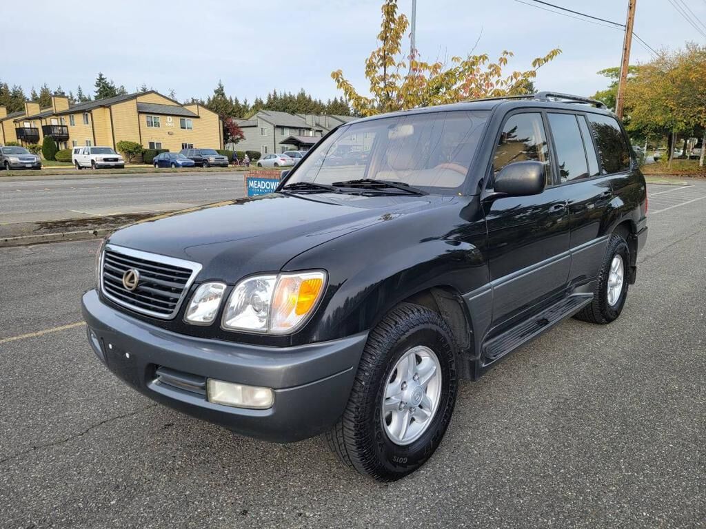 Lexus LX