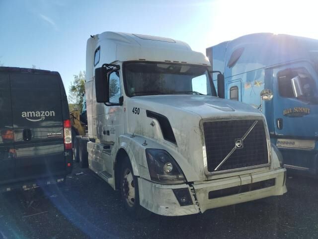 2008 VOLVO TRUCK VNL