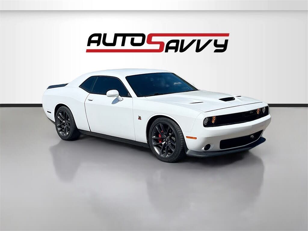 2022 DODGE Challenger