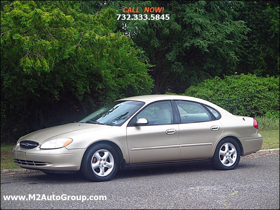 Ford Taurus