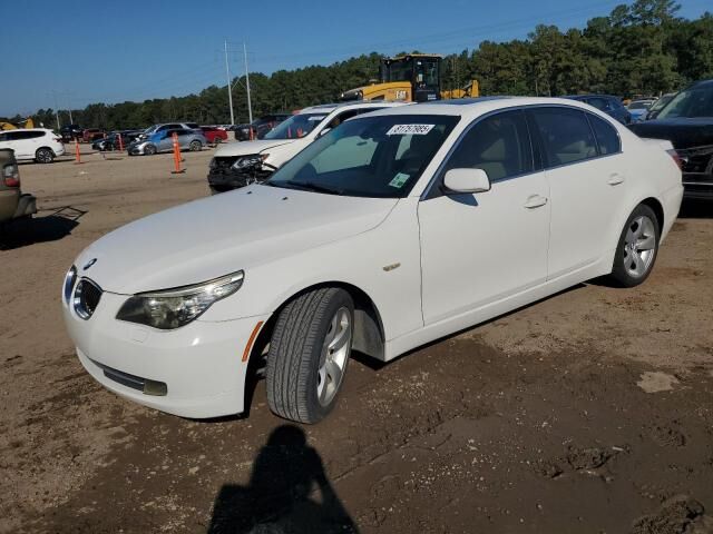 BMW 528i