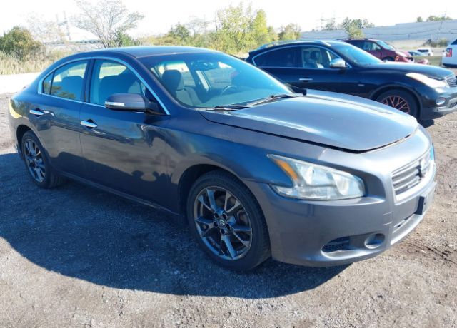 Nissan Maxima