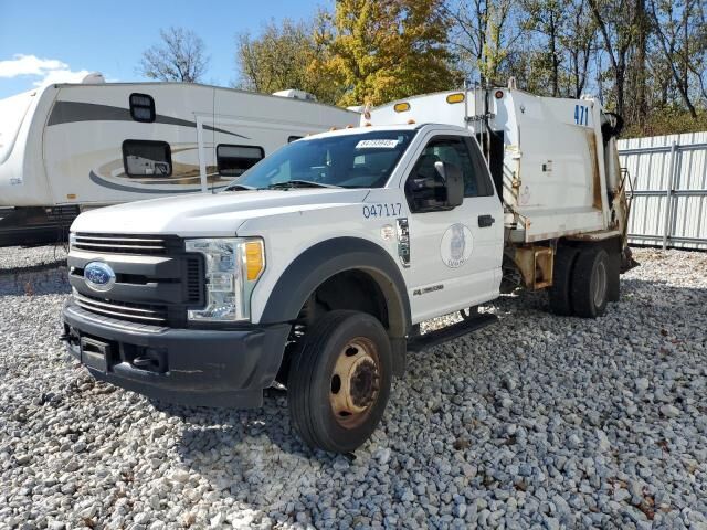 Ford F-550