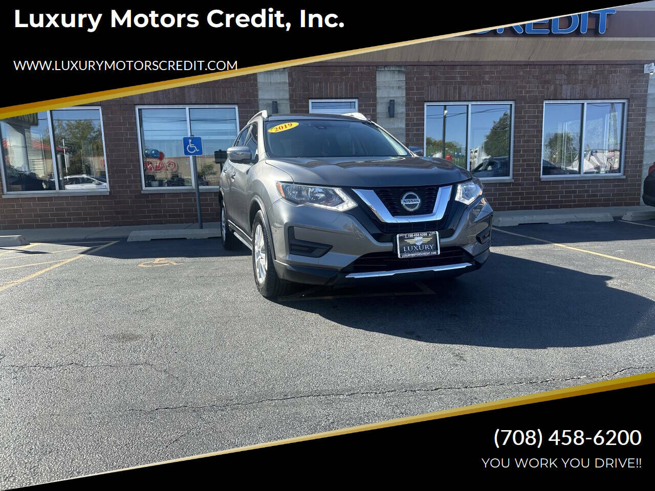 2019 NISSAN Rogue
