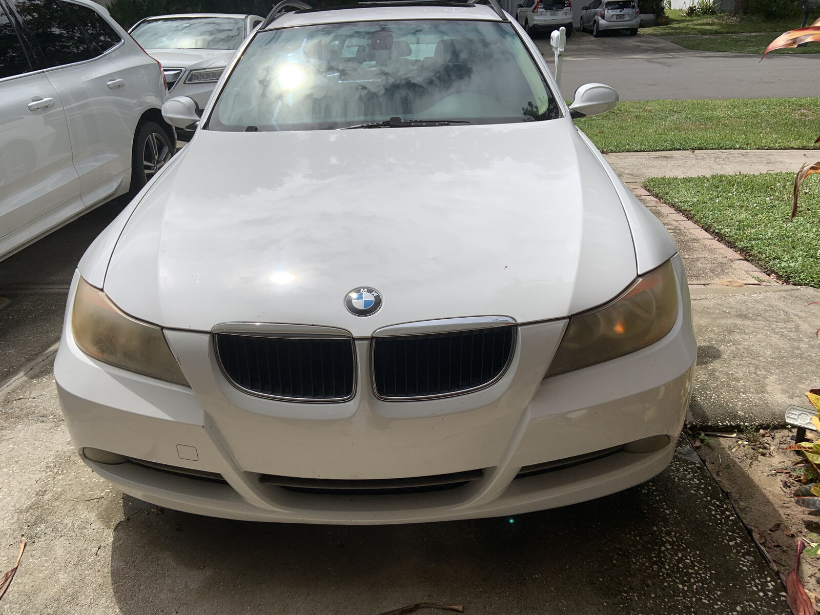 BMW 328i