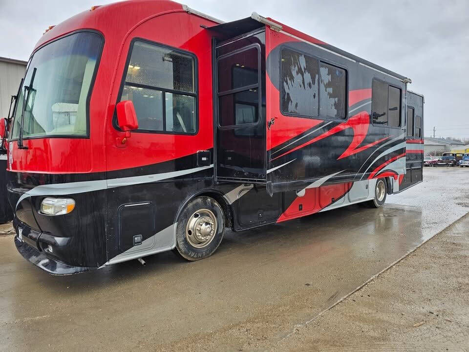2004 FREIGHTLINER XC Chassis