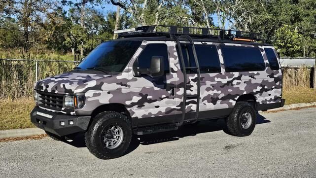 Ford E-350