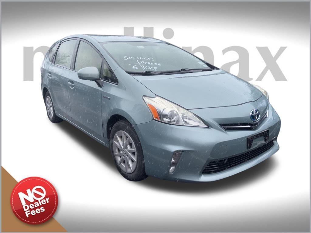 Toyota Prius V