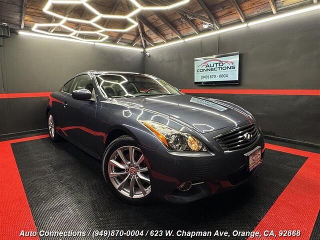 Infiniti G37