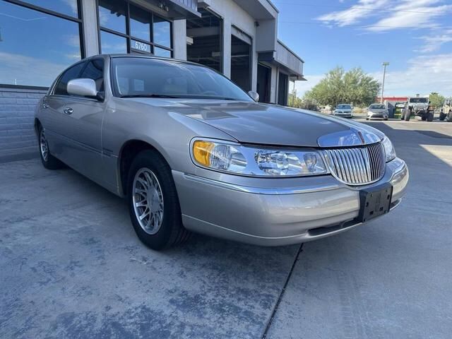 Lincoln Town Car