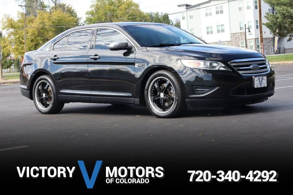 Ford Taurus