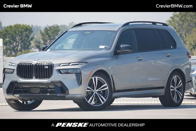2025 BMW X7