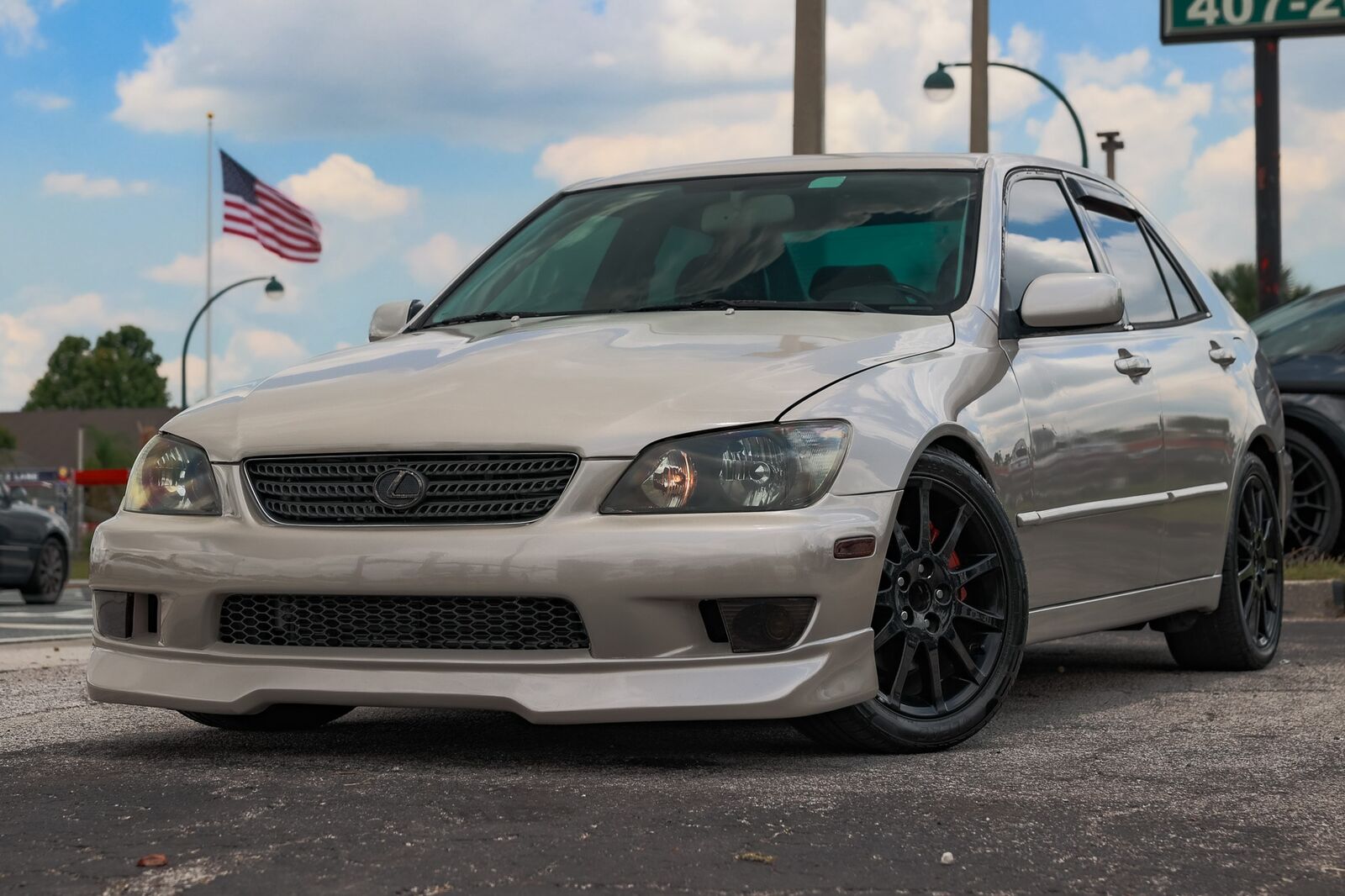 Lexus IS