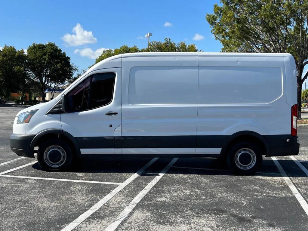 2019 FORD Transit