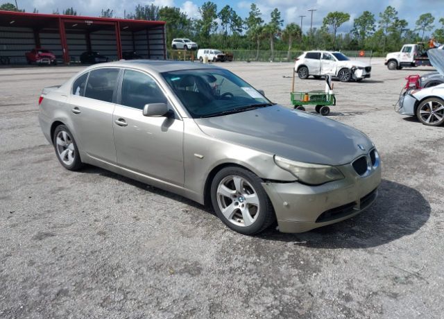 BMW 535i