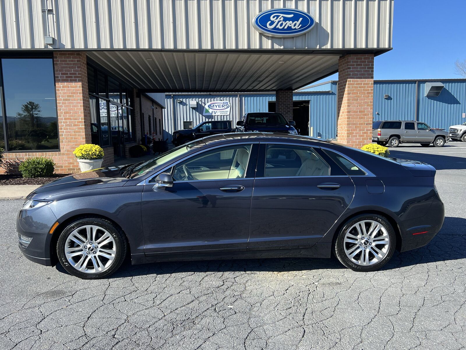 Lincoln MKZ