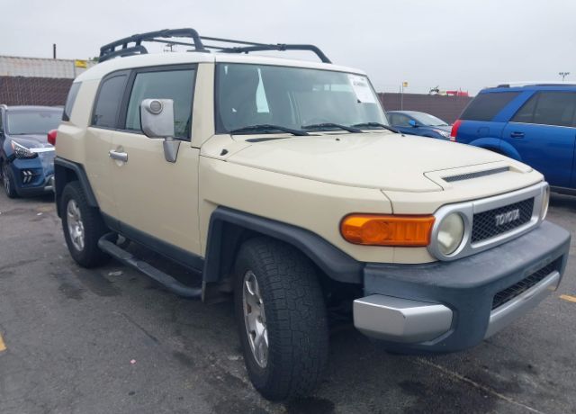 Toyota FJ Cruiser