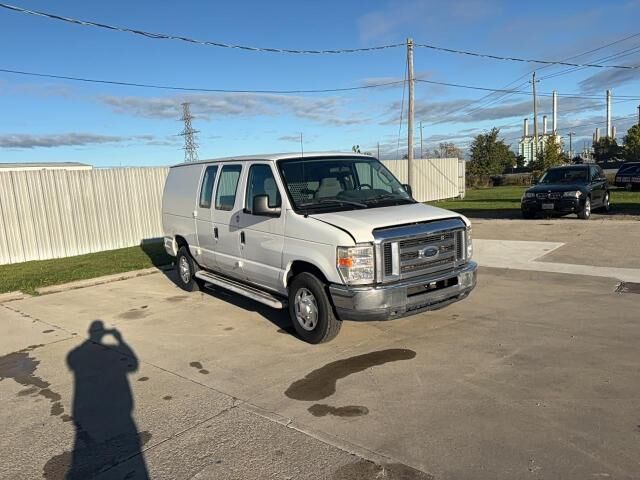 Ford E-250