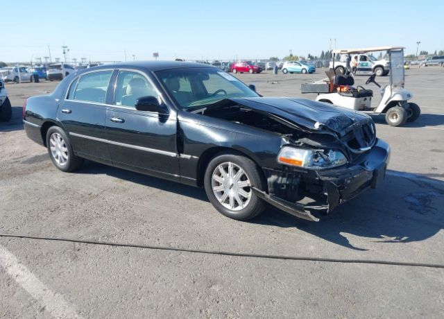 Lincoln Town Car