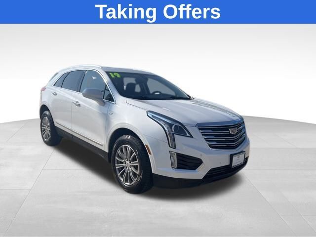 2019 CADILLAC XT5