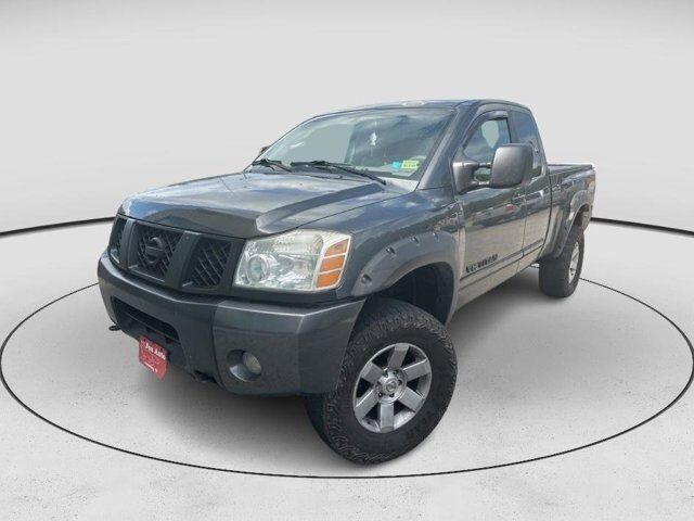 Nissan Titan