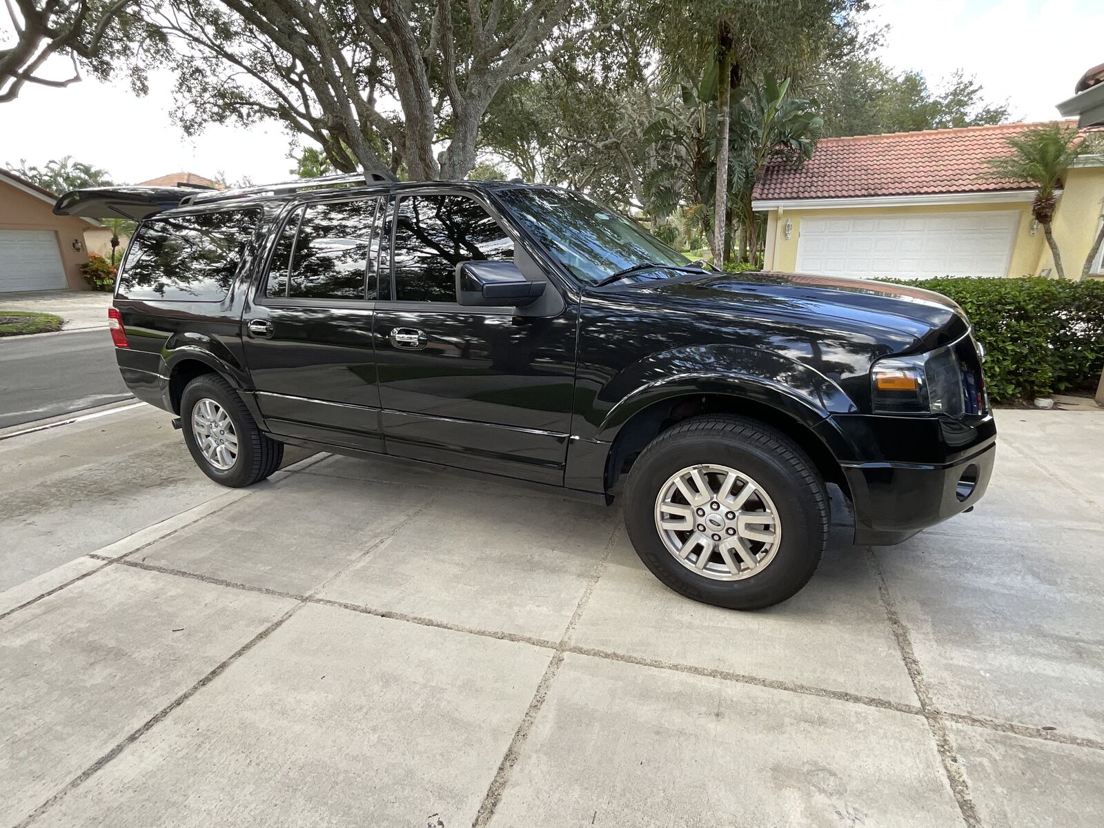Ford Expedition