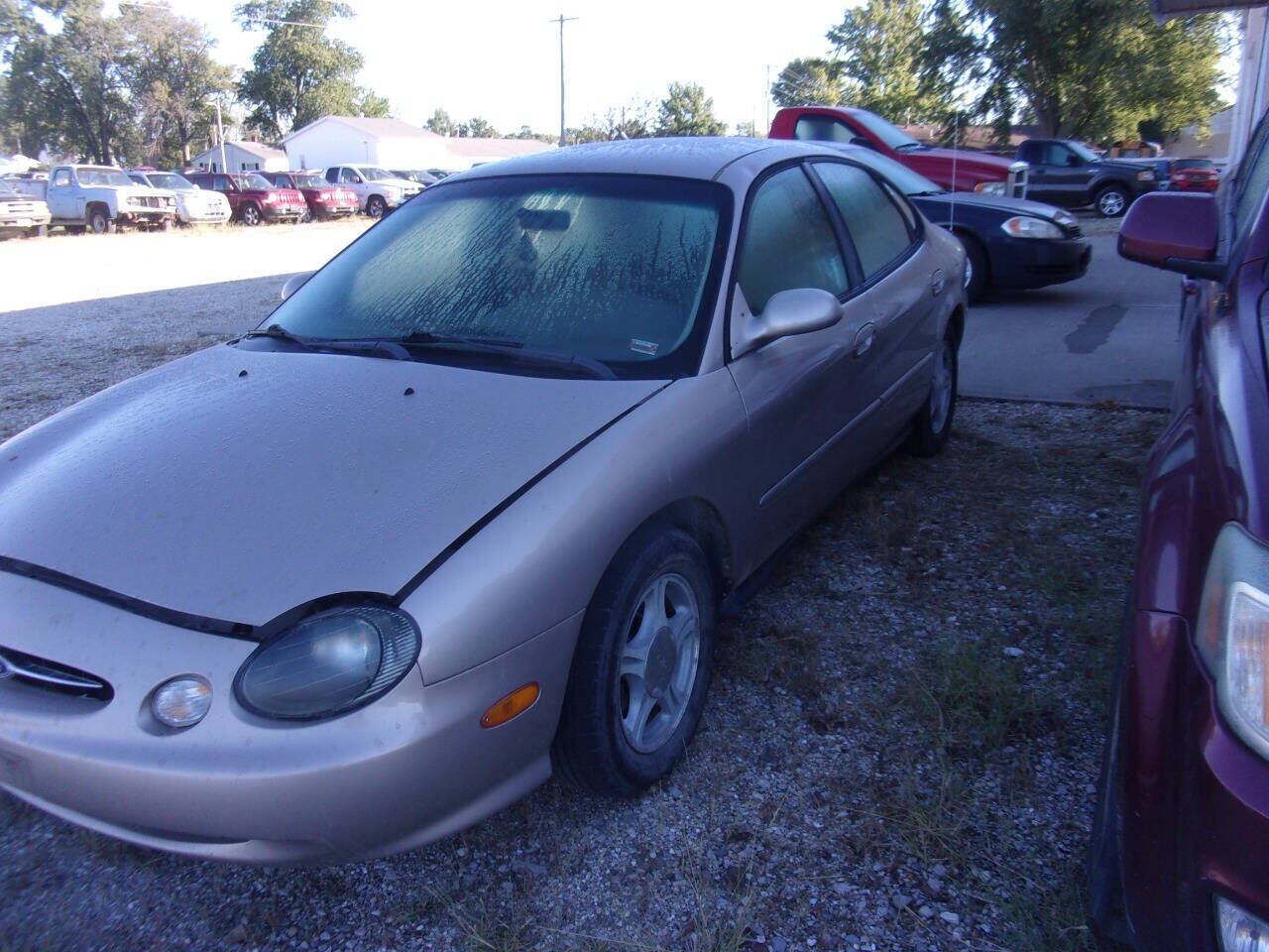Ford Taurus