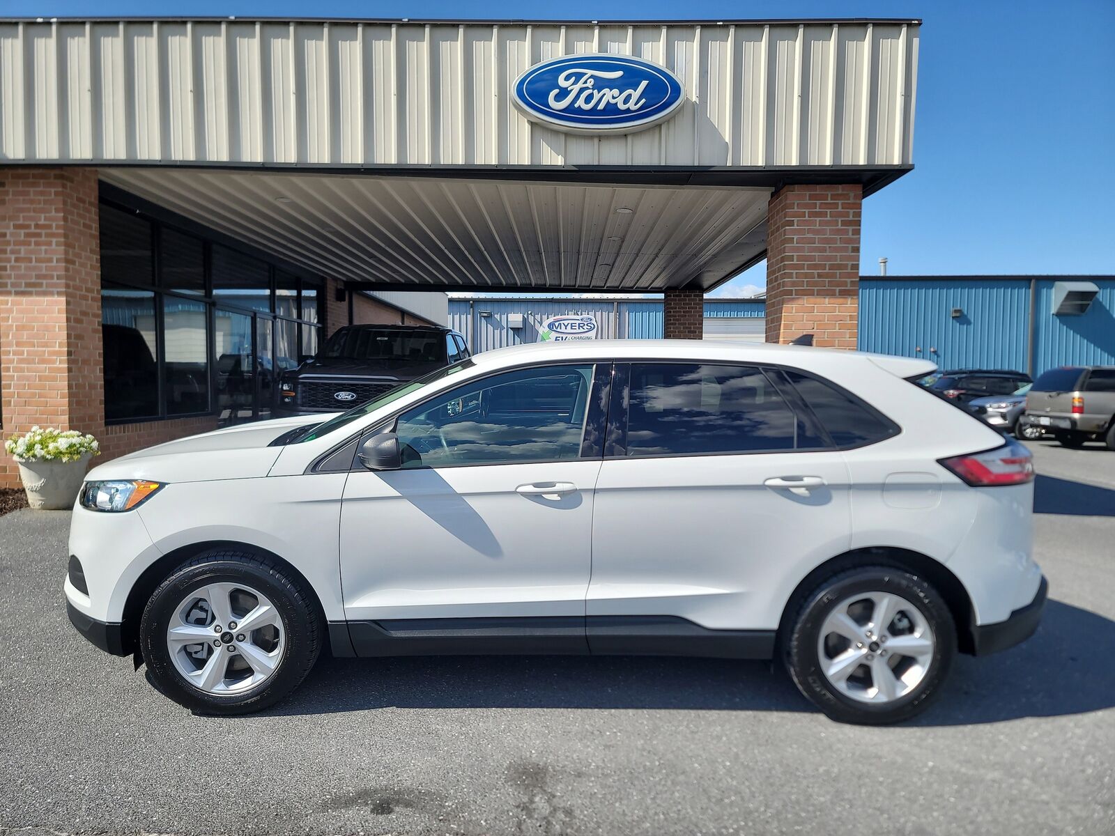 2024 FORD Edge