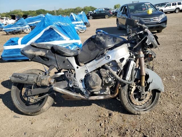Suzuki GSX1300R