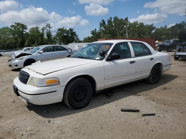 Ford Crown Victoria