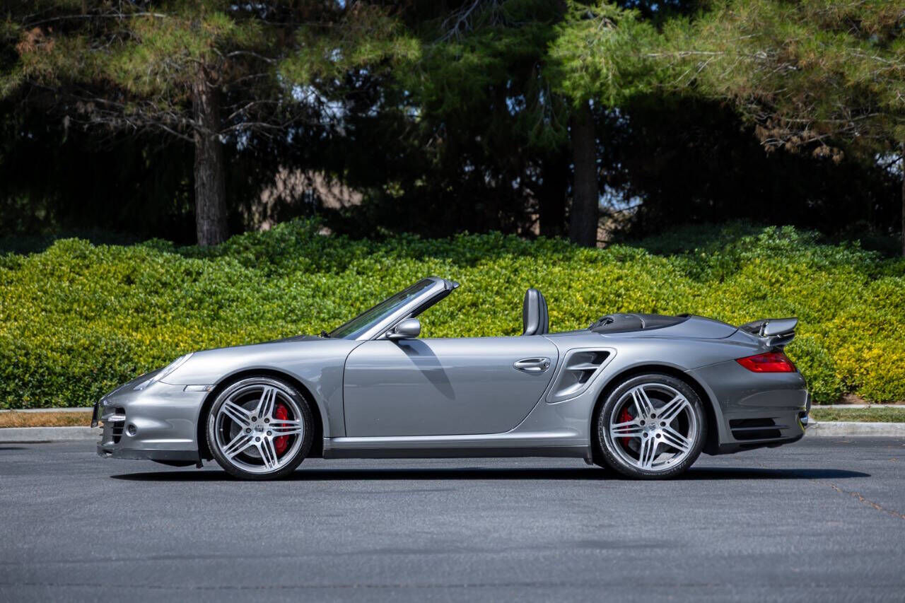 2009 PORSCHE 911